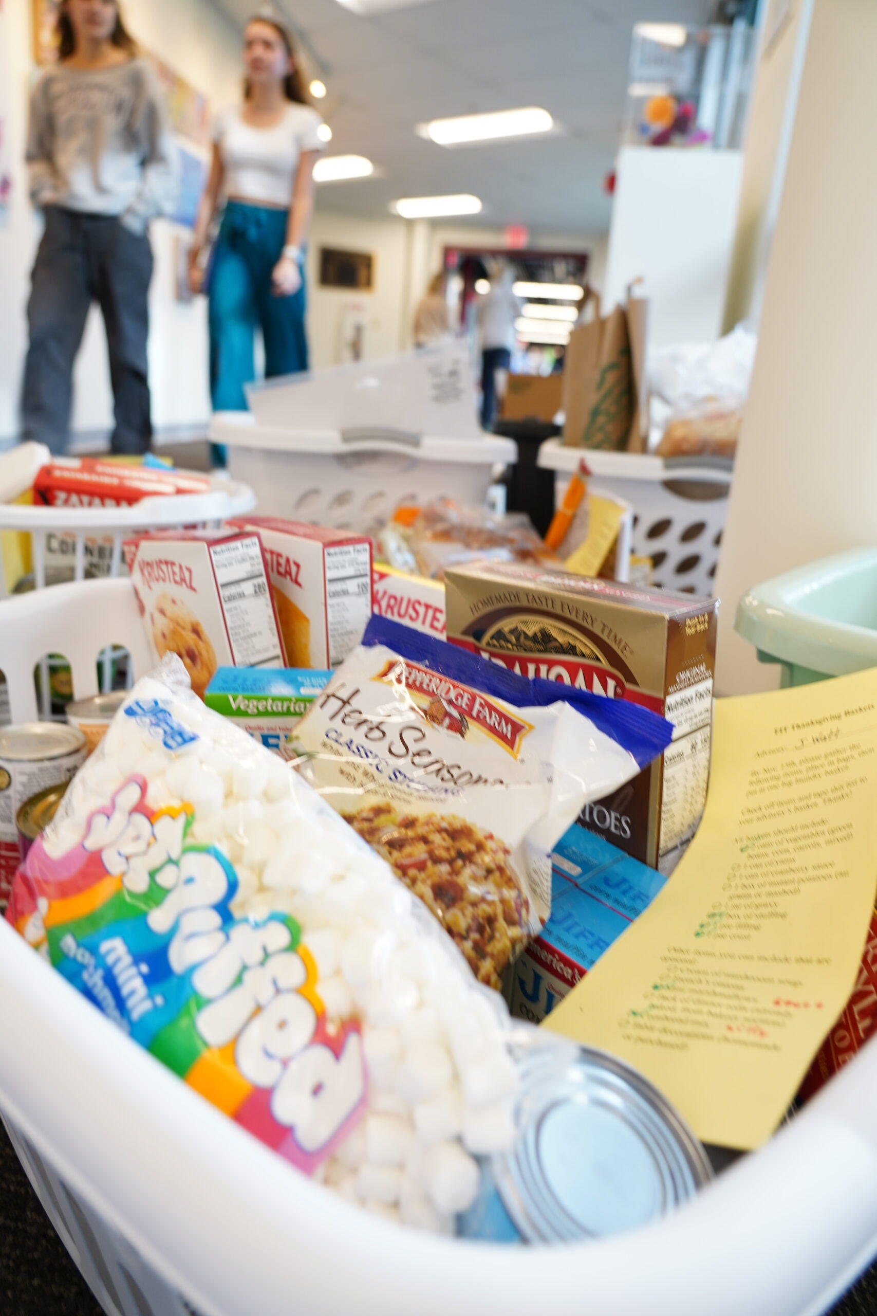 Derryfield Assembles 62 Thanksgiving Baskets for Area Families