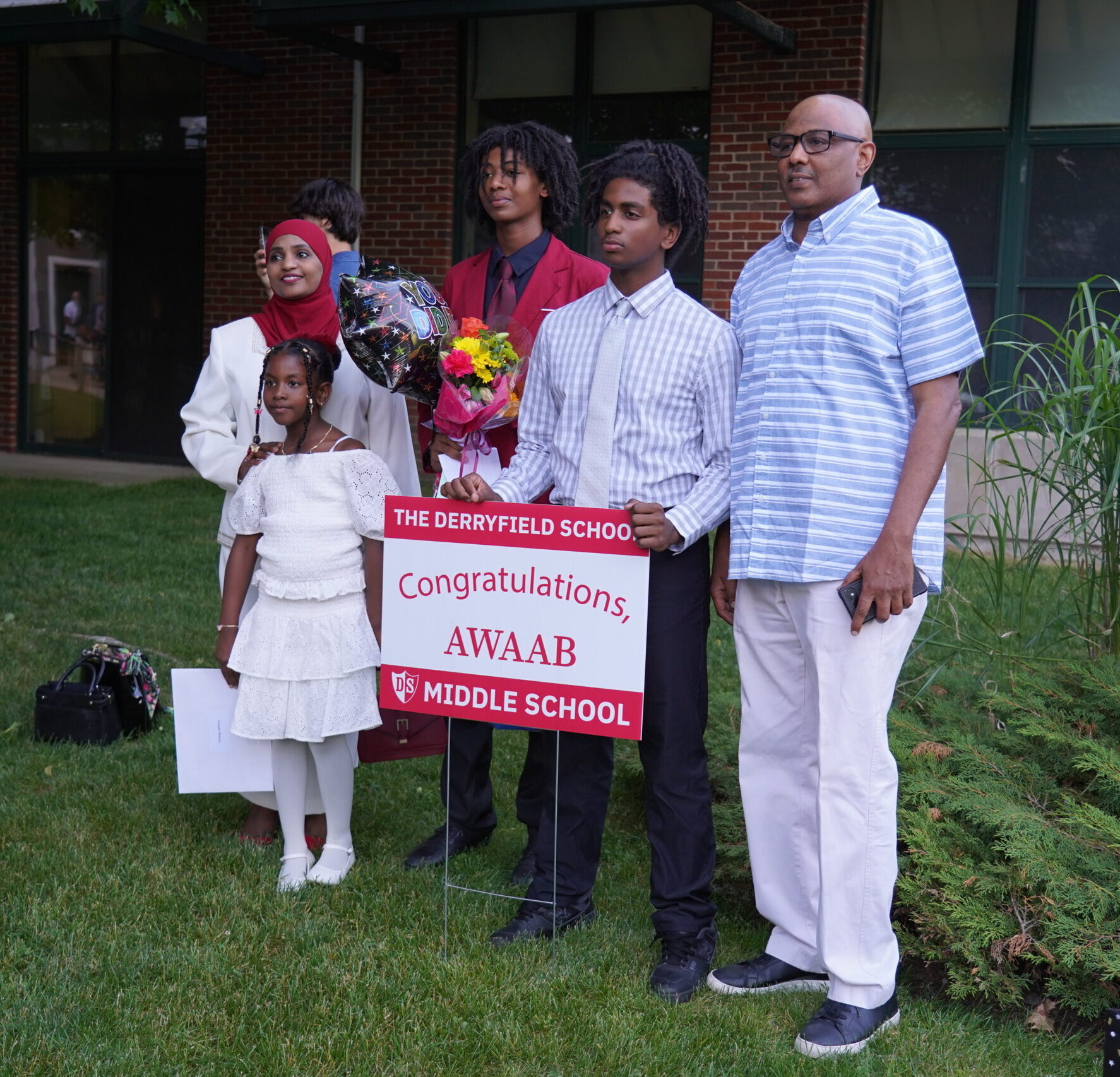 44 Students Honored at Eighth Grade Send-off Ceremony